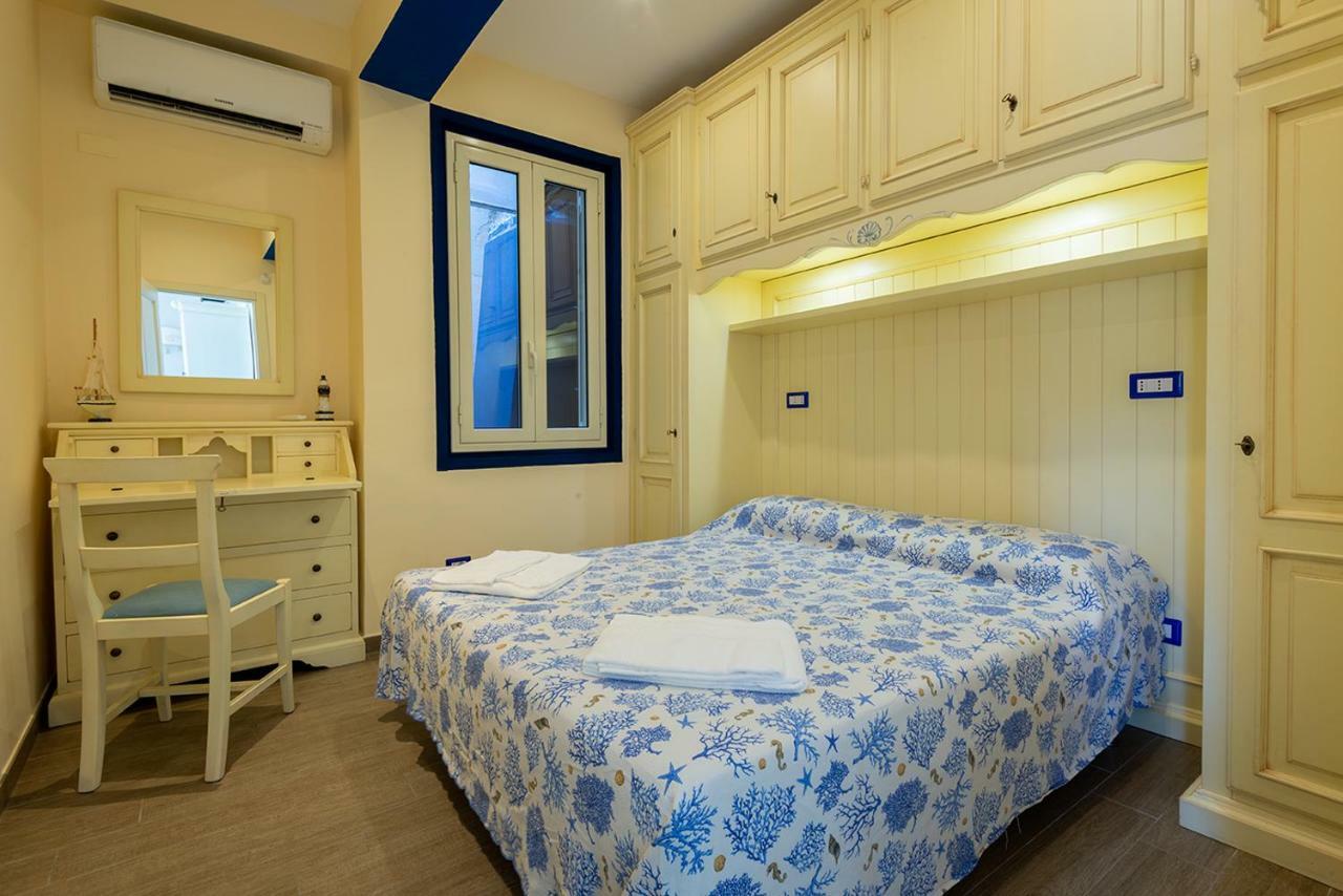 Taormina Isola Bella Apartment - Taormina Holidays Bagian luar foto